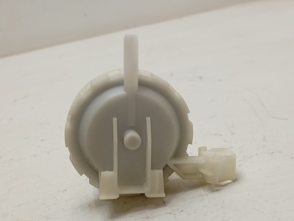 WAE24363OE/23 кт58 Датчик уровня воды для стиральной машины Bosch 9000354828 б/у