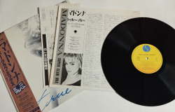 Винтажная виниловая пластинка LP Madonna True Blue (Super Club Mix) Mini-Album (Japan 1986) (Obi)