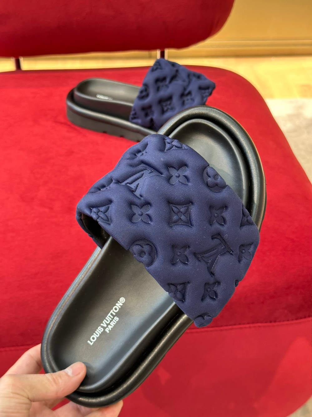 Louis Vuitton Pool Pillow Flat Comfort Mule