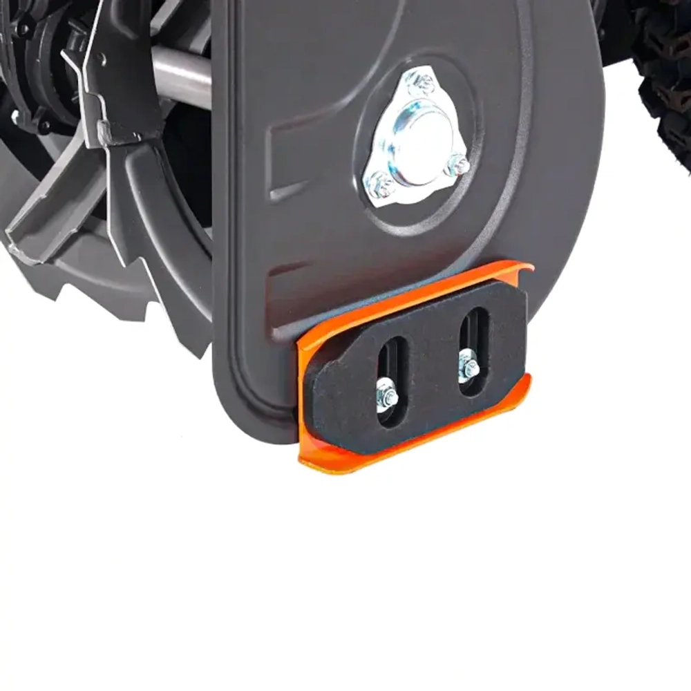 YARD FOX 6654E Optima бензиновый снегоуборщик 8 л.с. ковш 66 см, выброс 11 м, 6 вперед/2 назад SB016654E23