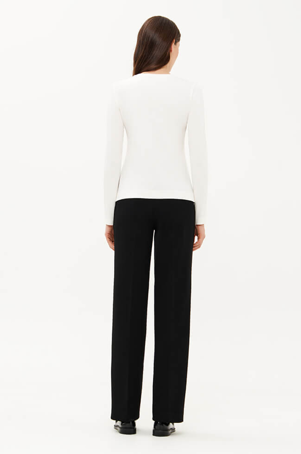 23438 Лонгслив женский (молочный)