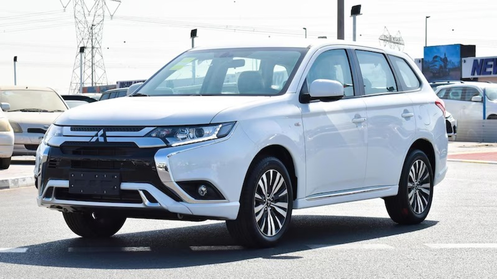 Помощь в покупке под ключ Mitsubishi Outlander Sport Plus 2022 FOR EXPORT LOCAL| 2WD A/T |Petrol | White
