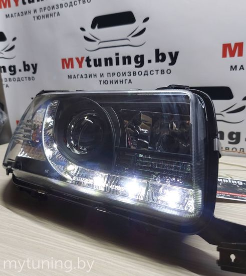 Передние фары DAYLIGHT BLACK для Audi 80 B4