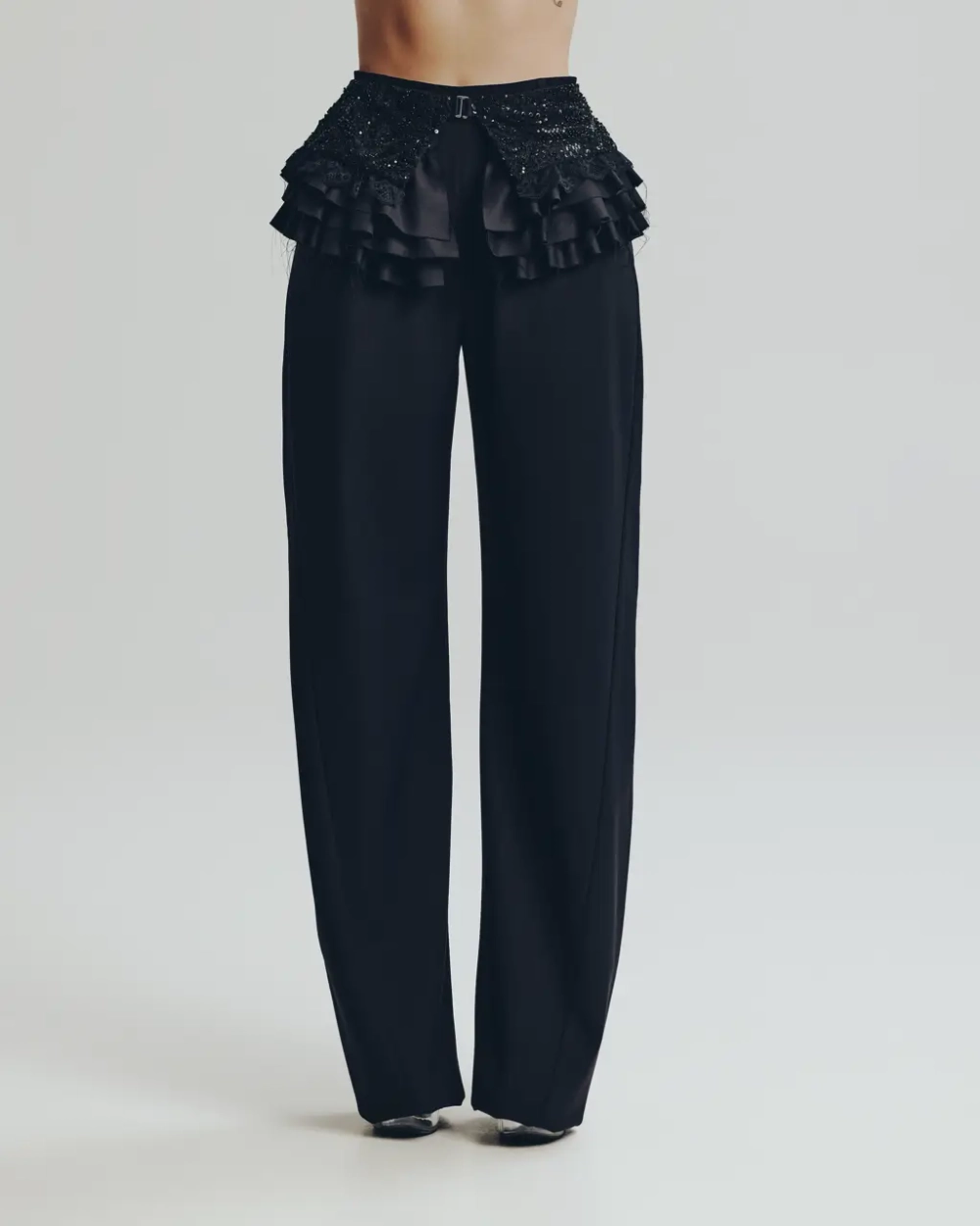 Баска Дракулы, Черный