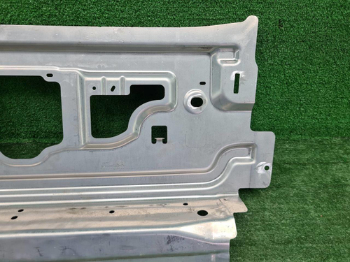 Панель задняя Land-Rover Defender 2 L663 (2019-нв)
