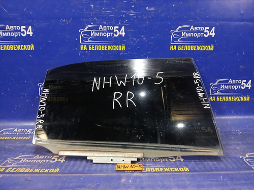 Стекло двери задней правой TOYOTA PRIUS 1998