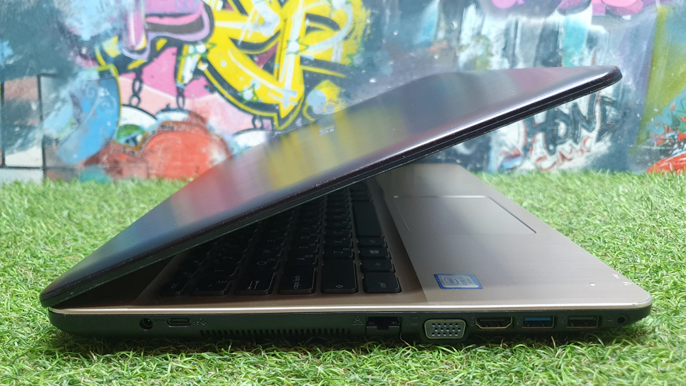 Ноутбук ASUS i3-6/4Gb/X541UA-GQ1247T [90nb0cf1-m18870]/Windows 10