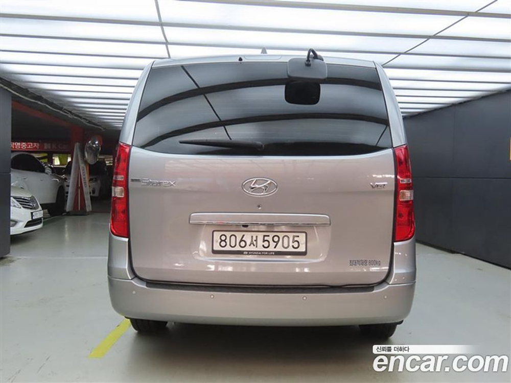 Hyundai The New Grand Starex Van 3-х местный (05.2020)