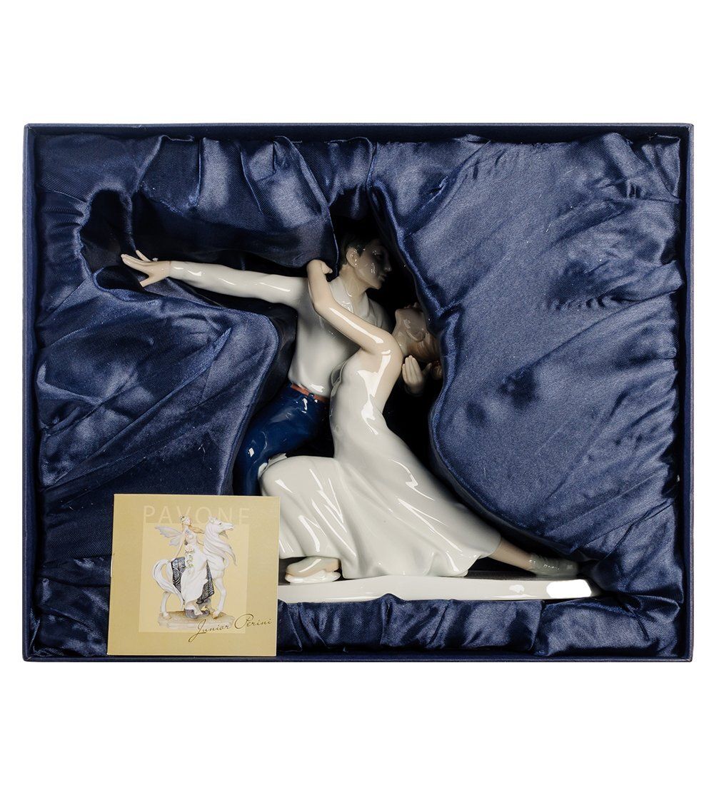 Pavone JP-27/38 Статуэтка «Пара фигуристов»