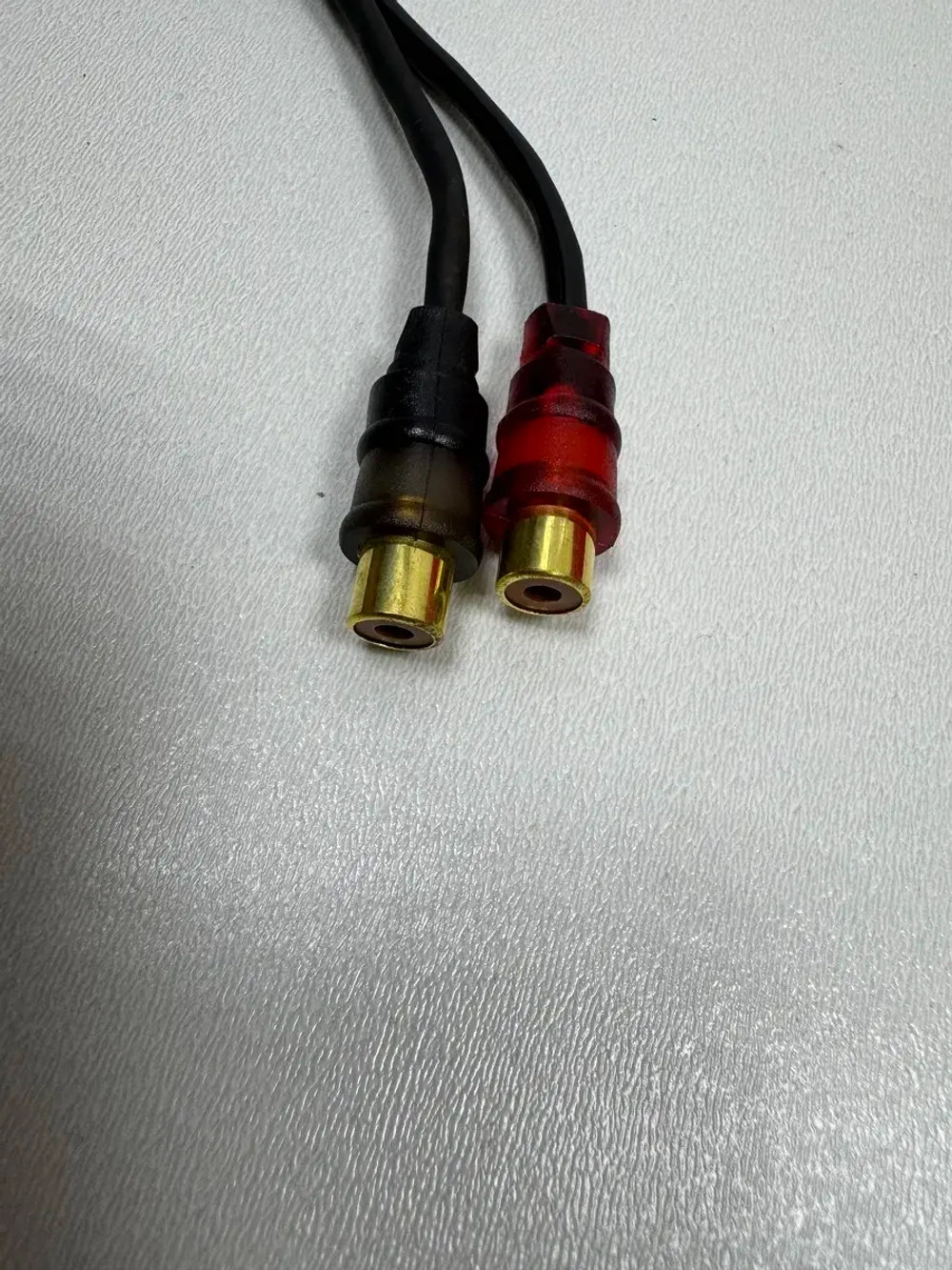 Y-разветвитель Auto Puma AP 1M2F RCA, медь, 0.3 м