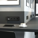 Рамка на 4 поста AluMax (черный алюминий) W0043508