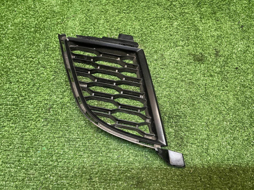 Решетка бампера правая BMW 3er G20 (18-22) M-paket