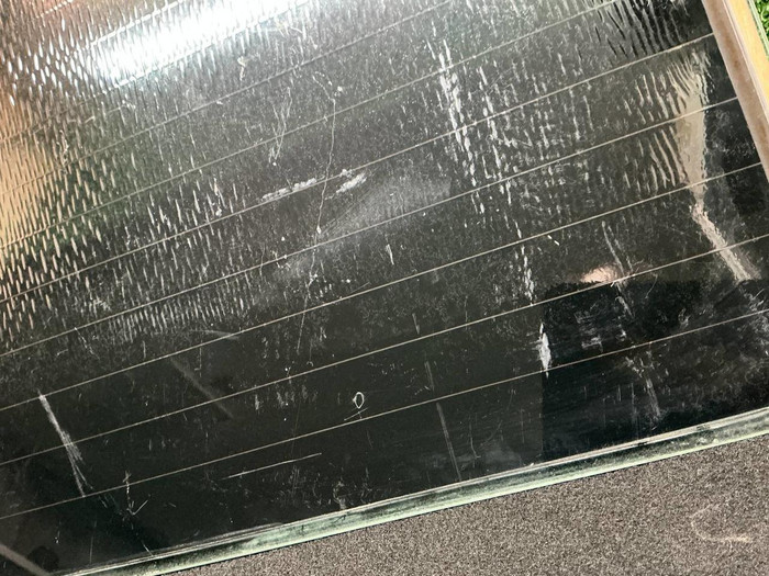 Стекло крышки багажника Mercedes G W463 (08-18)