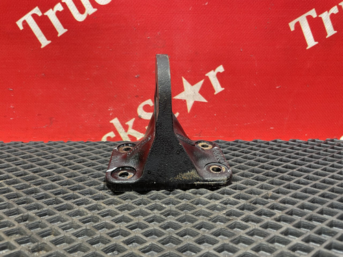 Кронштейн радиатора 2023г.