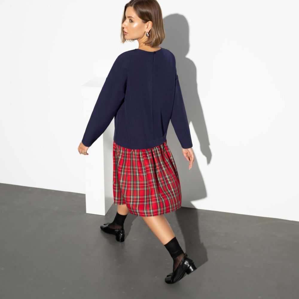 Платье Искушение красотой (яркая) Charutti (Акция)