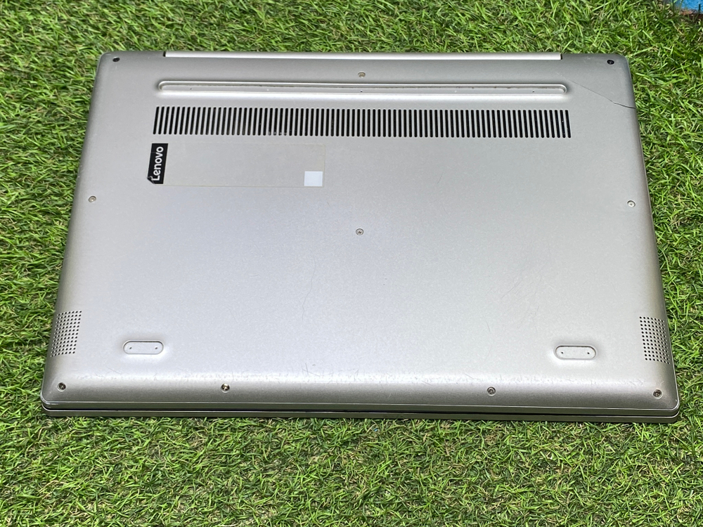 Ноутбук Lenovo 14' AMD A-6/Radeon R4/20GB/240GB/ IdeaPad[330S-14AST]/Windows 10