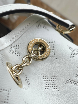 Louis Vuitton Bundle