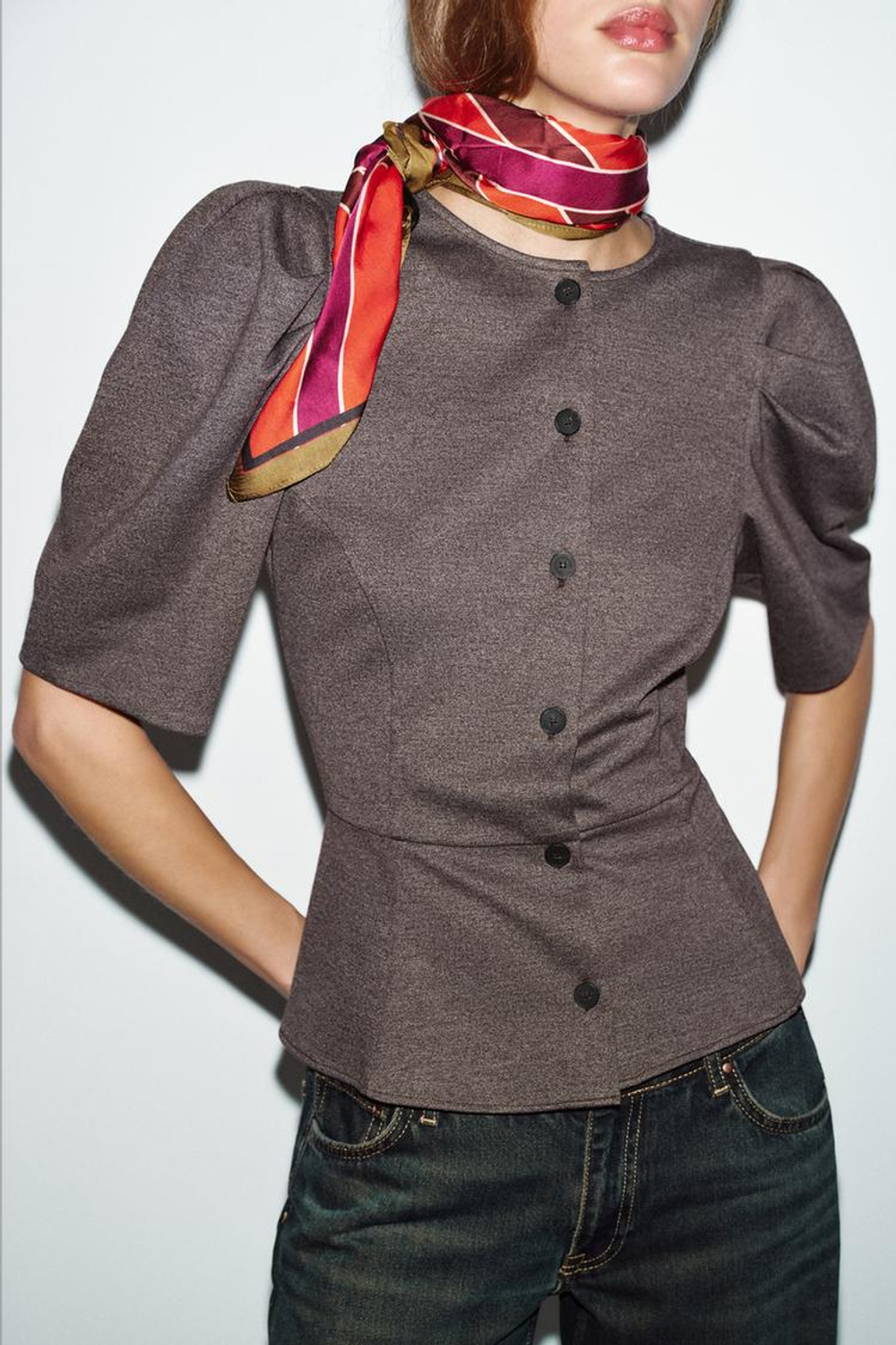 ZARA ТОП С ОБЪЕМНЫМИ РУКАВАМИ, КОРИЧНЕВЫЙ МЕЛАНЖ