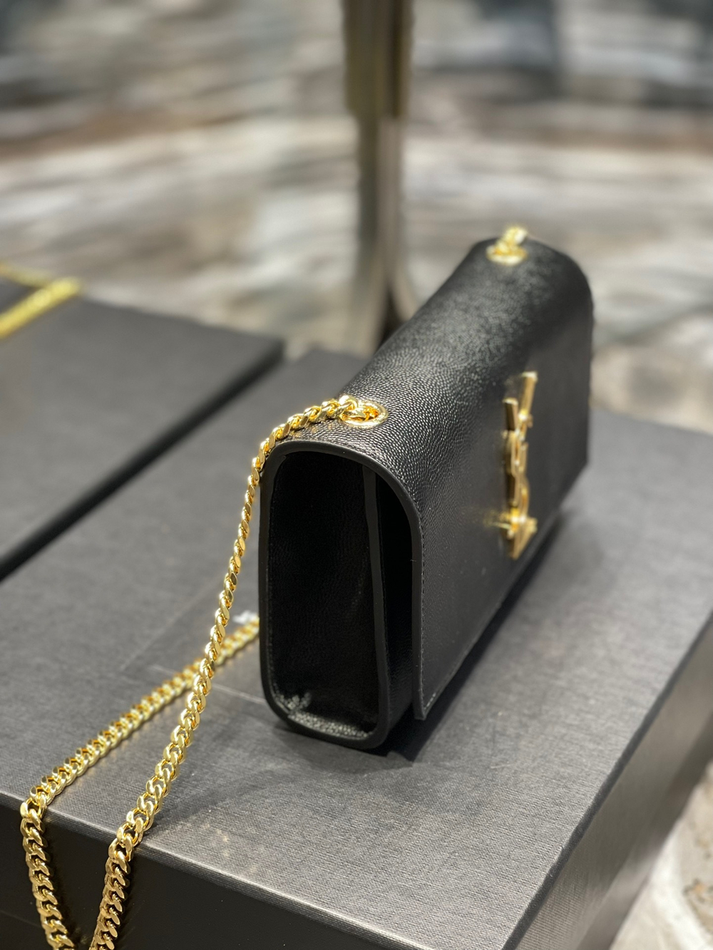 Saint Laurent Kate Small Bag 20 cm