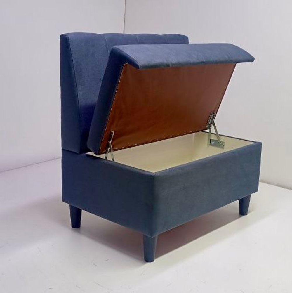 Стильный компактный диван Фабрики ОНИКС из практичного и износостойкого материала с оригинальным дизайном, вместительным ящиком для хранения, мягким наполнителем для дома, дачи и офиса