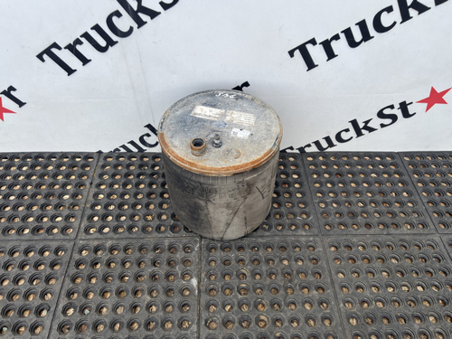 Подушка пневмоподвески задняя 2023г