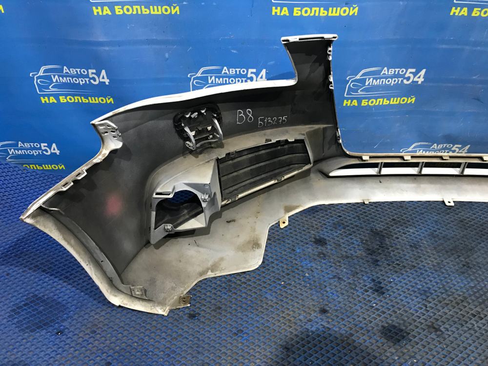 Бампер передний AUDI A4 2008-2012