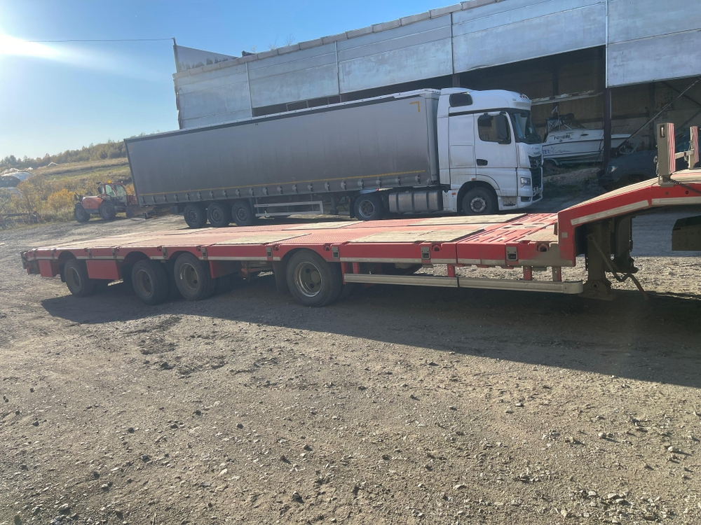 Тверьстроймаш 9939* Полуприцеп тяжеловоз 4 оси 993941-0023 (Раздвижной)