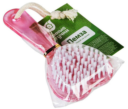 Пемза с щеткой на ручке 15см Банные штучки