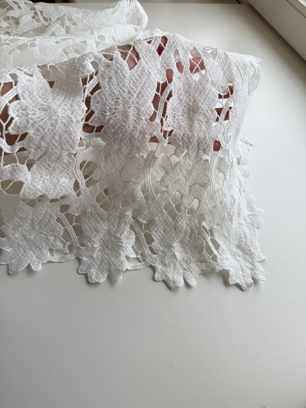 Вышивка Шарлот