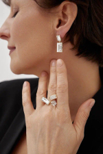 Серьги пусеты двойные прямоугольники в золотой рамке