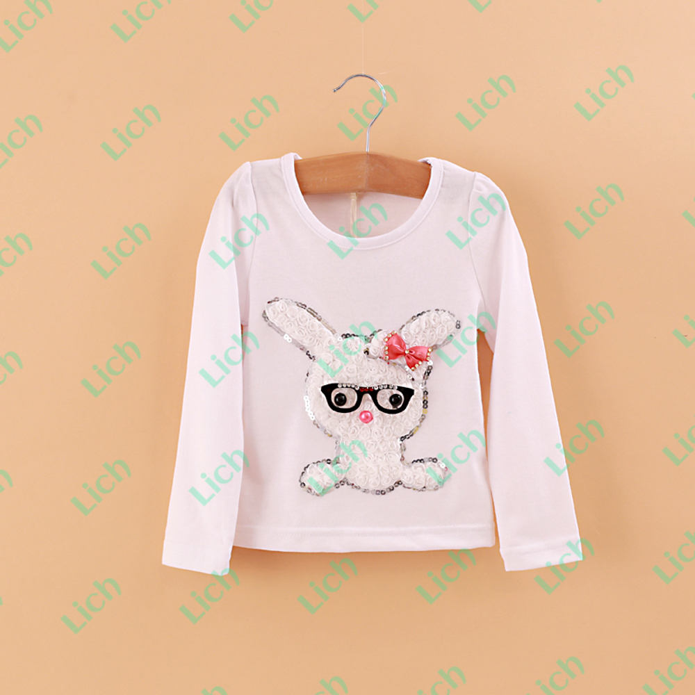 Лонгслив детский с аппликацией зайца