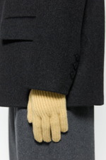 Перчатки в рубчик из объемной шерсти