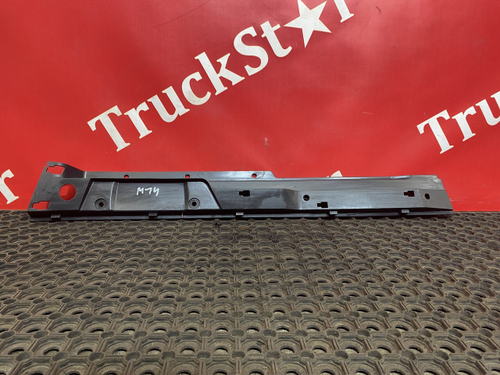 Накладка салона кабины правая