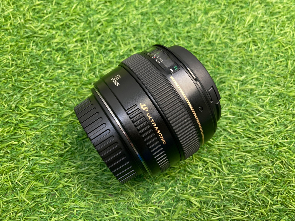 Canon EF 50mm 1.4 USM