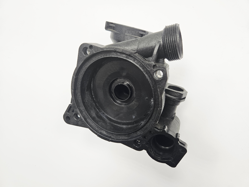 Крышка насоса (под WILO) для VAILLANT AtmoTEC Pro(Plus)/TurboTEC Pro(Plus) (арт. 0020020023-3, 0020213167-3, 0020213168-3)