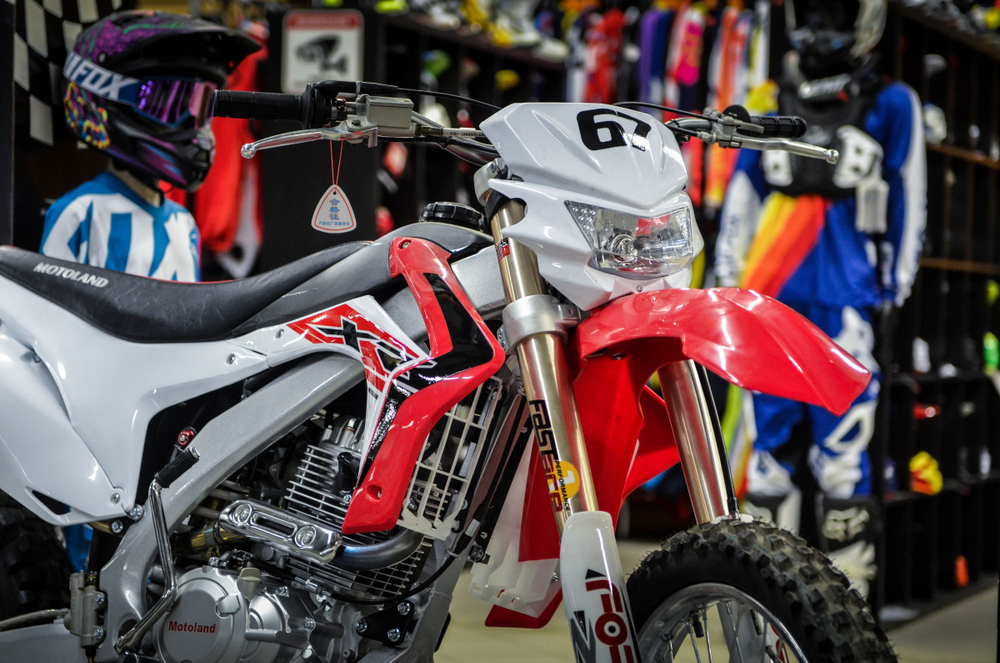 Мотоцикл кроссовый Motoland XR 250FA (250 см3)