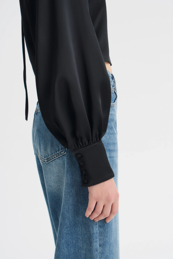 Блуза укороченная