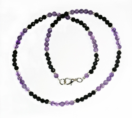 Бусы из аметиста и шпинели