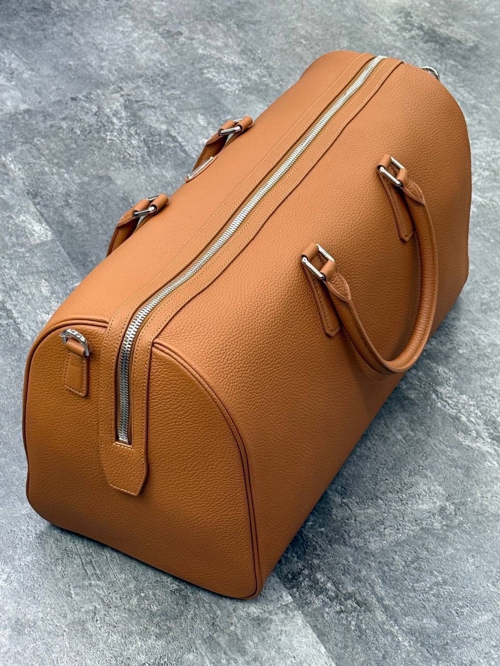 Дорожная сумка Prada