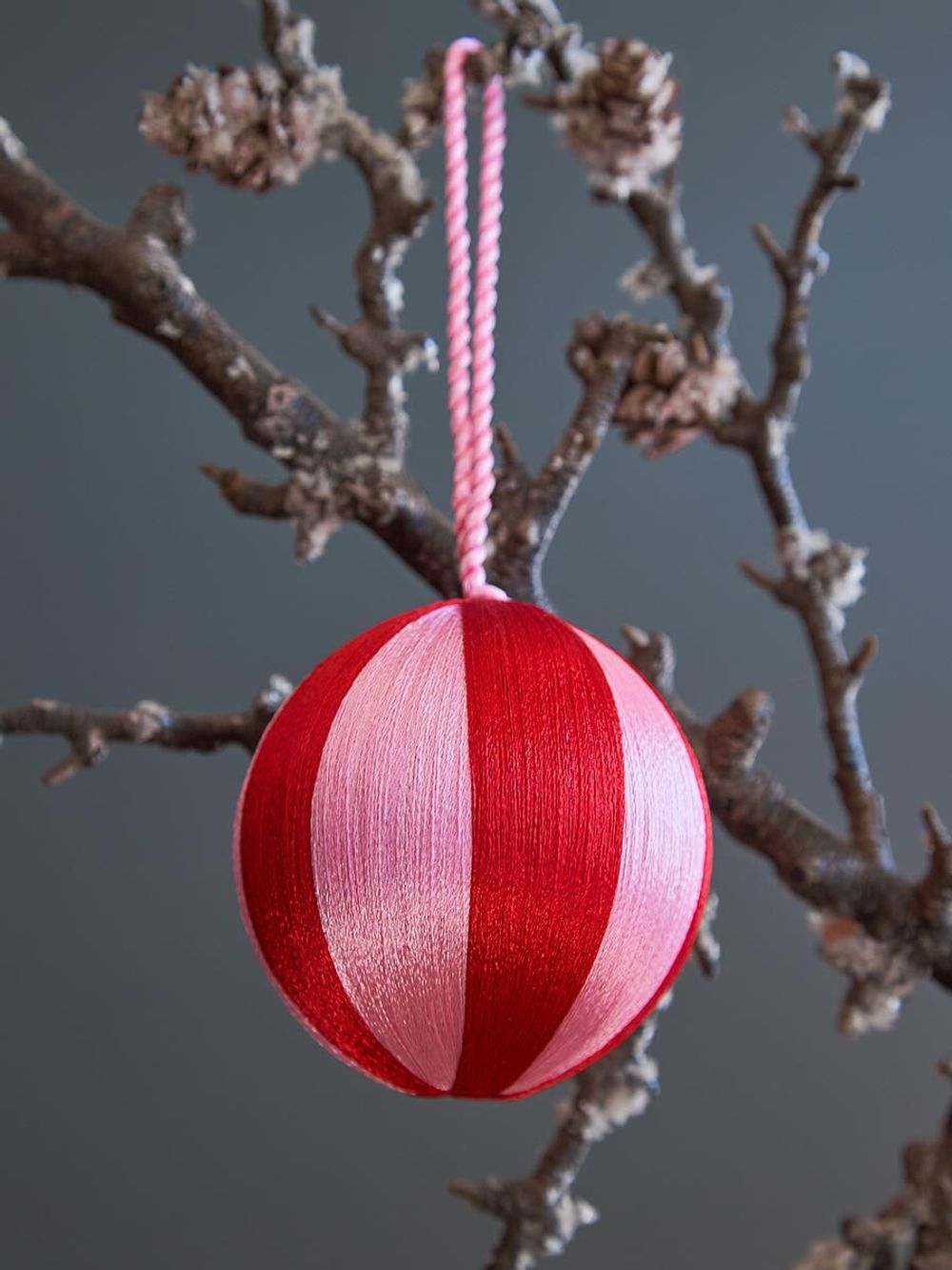 Набор елочных украшений Circus из коллекции New Year Essential, 3 шт.