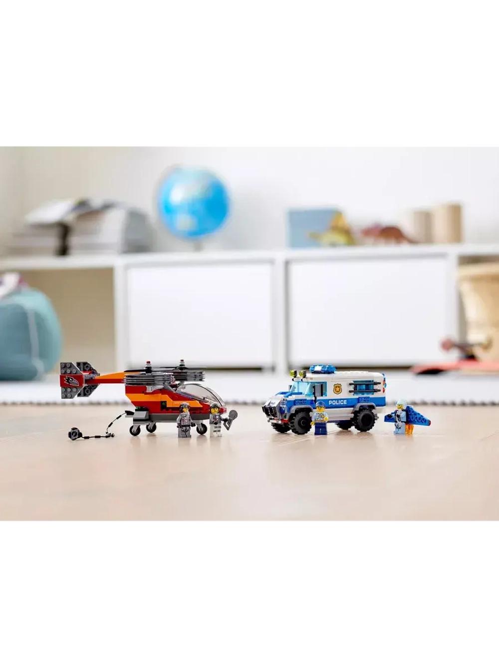 Конструктор Сити "Воздушная полиция: Кража Бриллиантов"