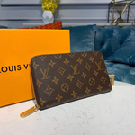 Louis Vuitton Zippy Organizer