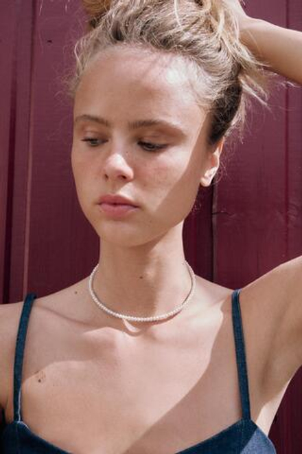 ZARA ОЖЕРЕЛЬЕ-ЧОКЕР С ЖЕМЧУГОМ, ОТТЕНКИ СЕРОГО