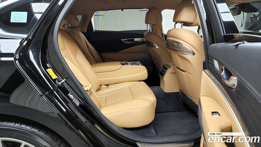 Kia The K9 (Quoris/K900) 3.8 GDI AWD (10.2020)