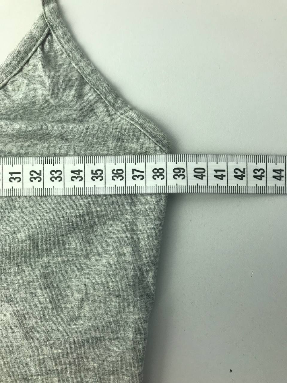 Майка с цепочкой сзади 42 размер