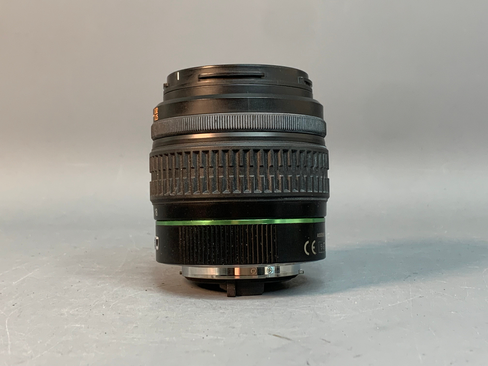 Pentax K10D kit 18-55mm 7.836 кадров