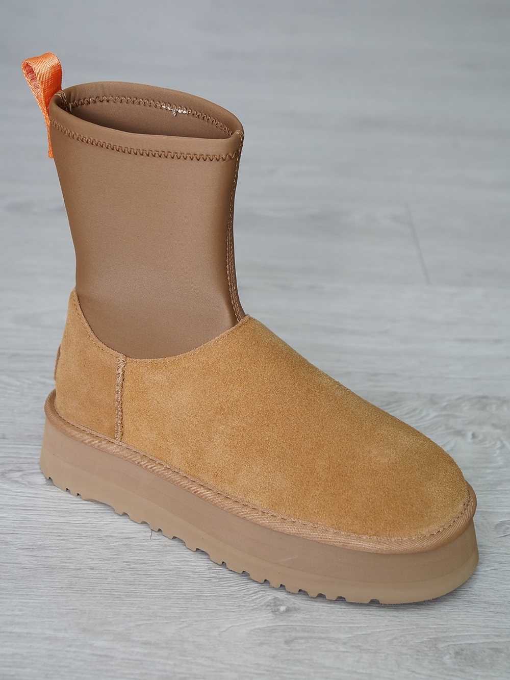 Угги женские зимние