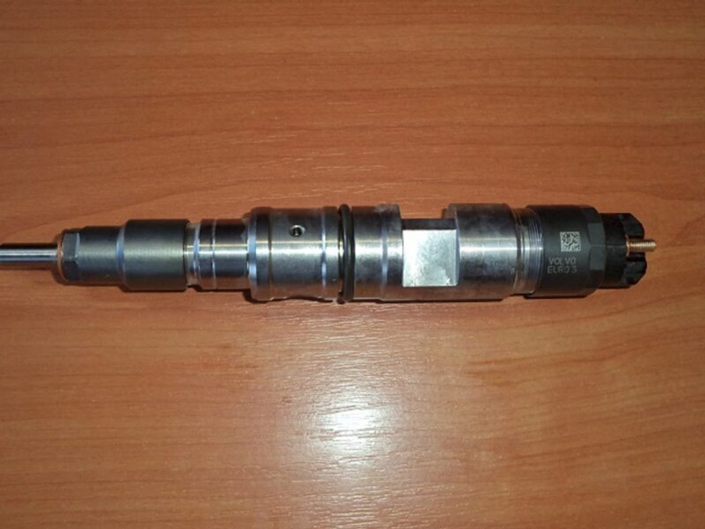 форсунка Bosch 0445120139