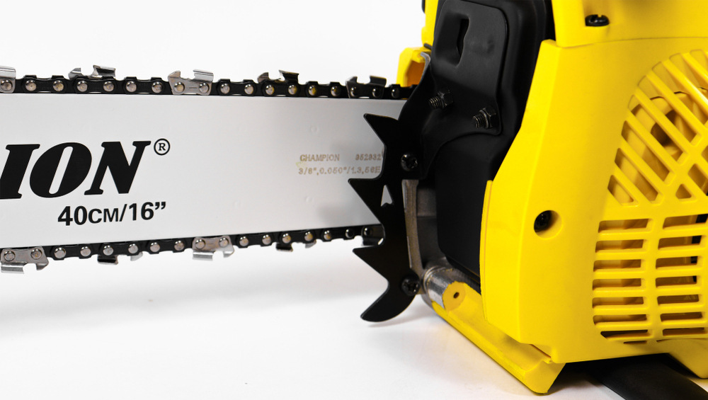 Бензиновая цепная пила CHAMPION 241-16