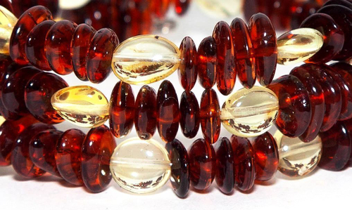 Браслет из натуральных камней женский. Браслет из янтаря натурального на гибкой леске